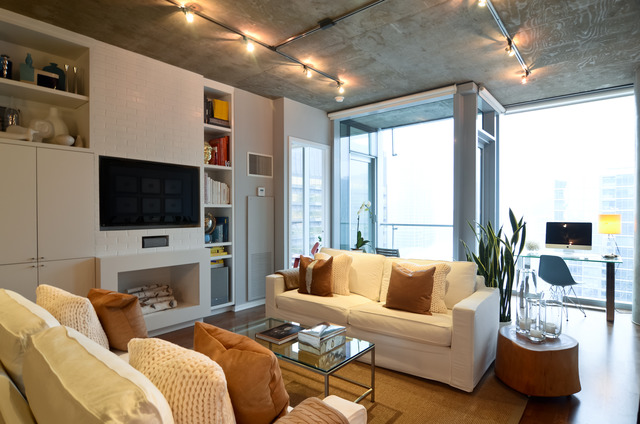 600 N. Fairbanks #3409