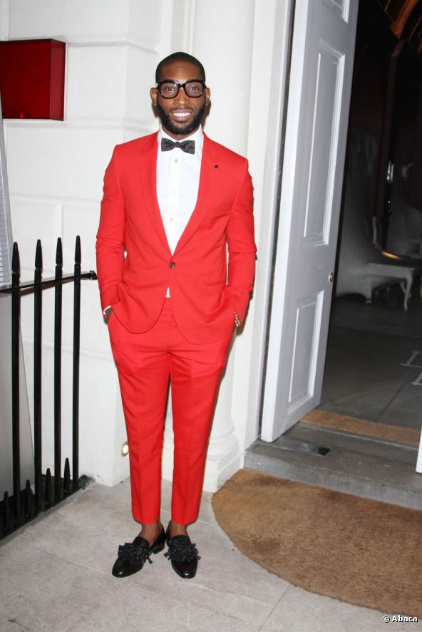 10374-tinie-tempah-posed-in-a-red-suit-and-592x0-1