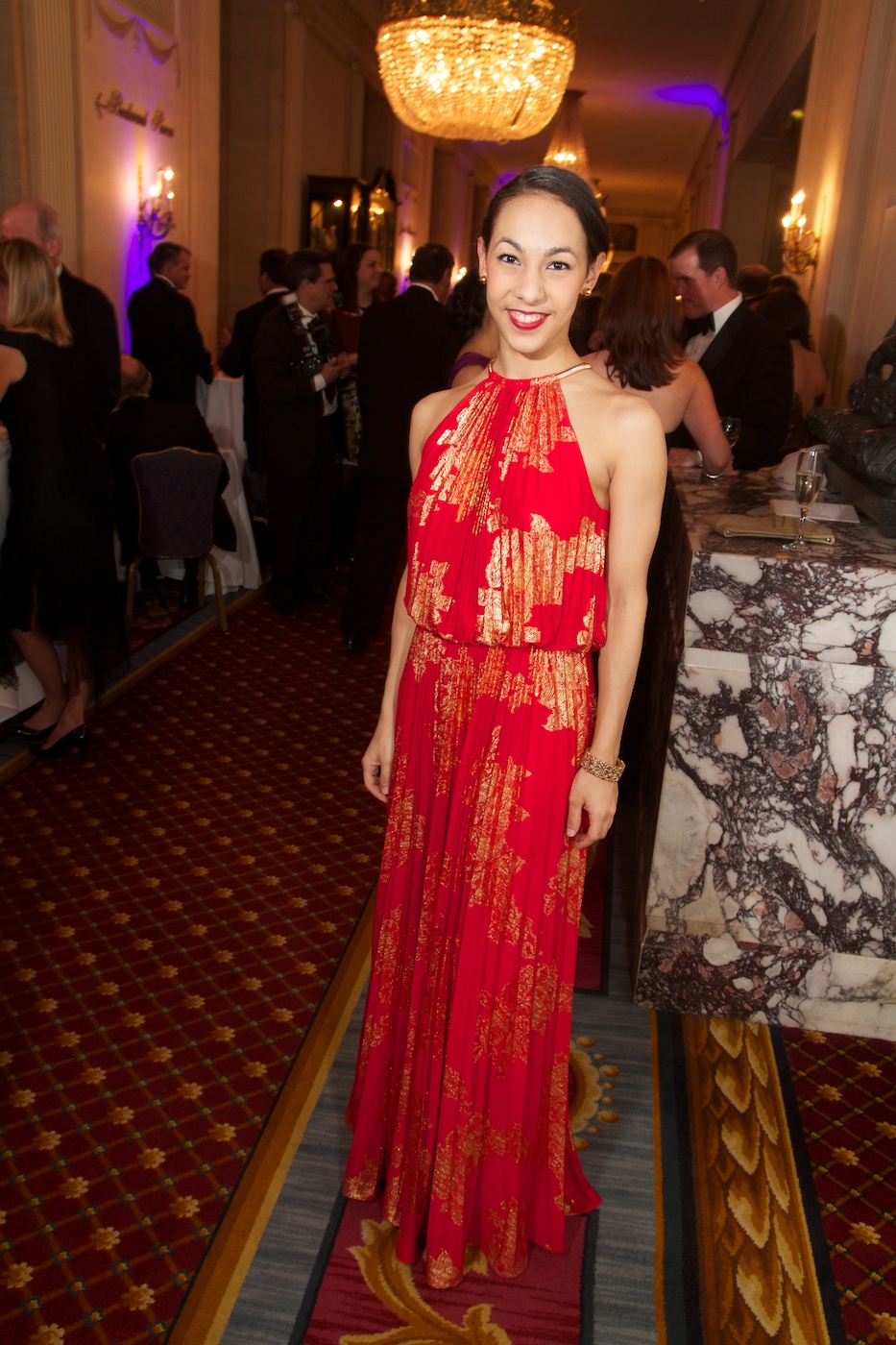 Amanda Assucena-Best Dressed on The Scene