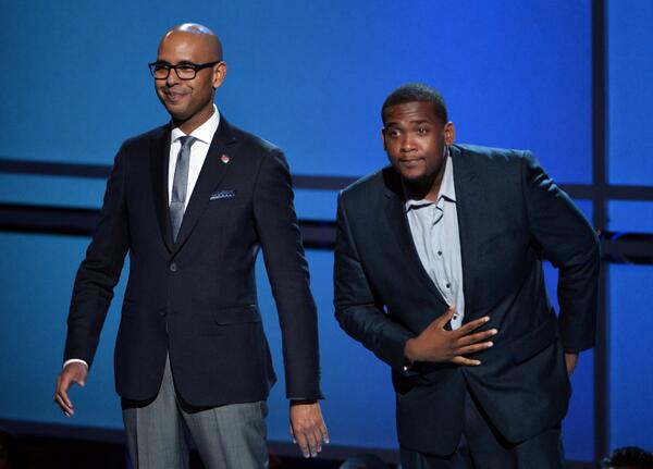 BrWMfKiCQAIyKVE.jpg-medium