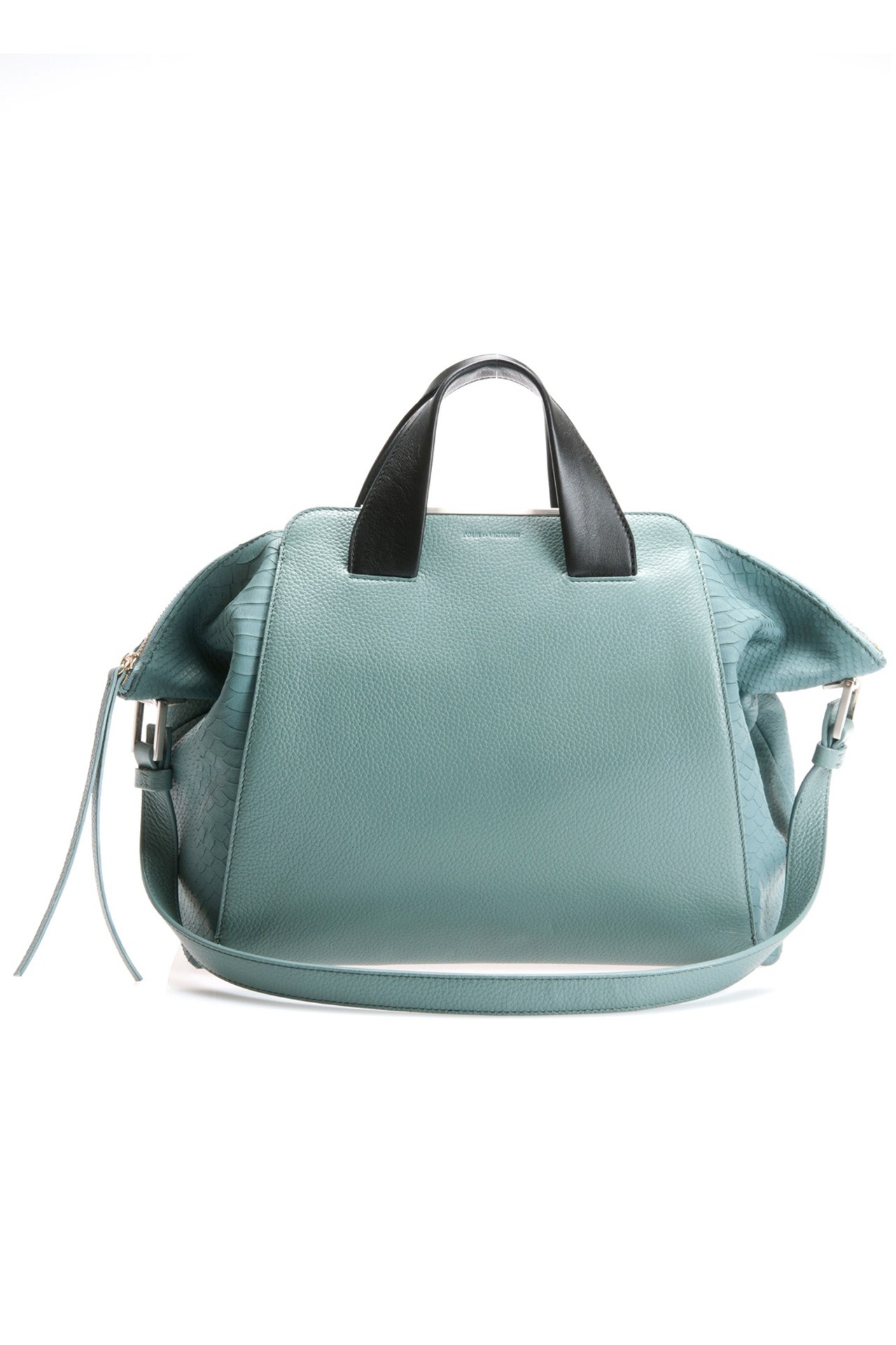 Cameron-Diaz-13-Vogue-9Sept14-pr_b