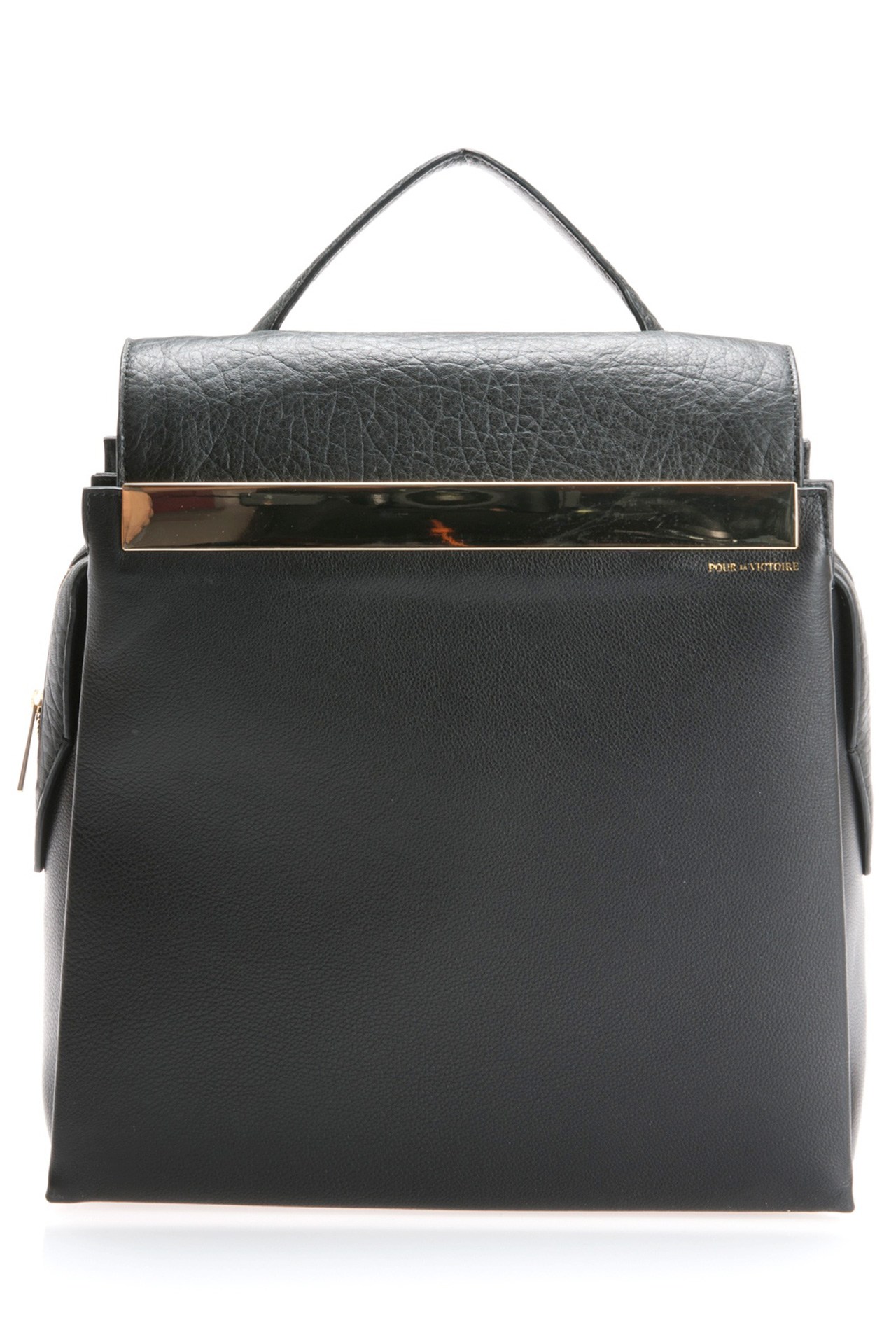 Cameron-Diaz-15-Vogue-9Sept14-pr_b