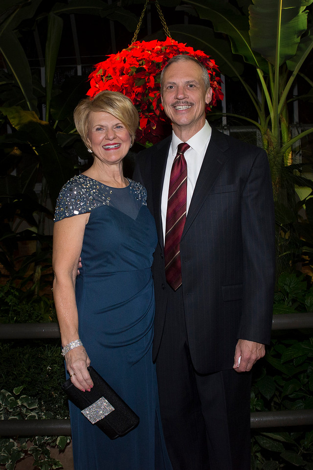 Barb Shelton and Chicago Botanic Garden Executive Vice President and Director Kris Jarantoski