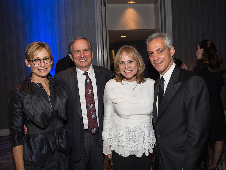 Amy Rule, Suzanne and Al Friedman and Chicago Mayor Rahm Emanuel, photo Michell Canoff