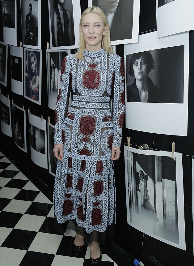 cate blanchett-w mag-pre-globes