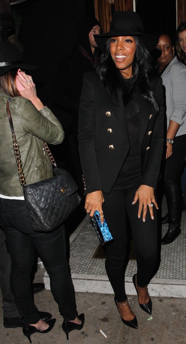 kourtney-kardashian-girls-night-out-with-jenna-dewan-minka-kelly-01