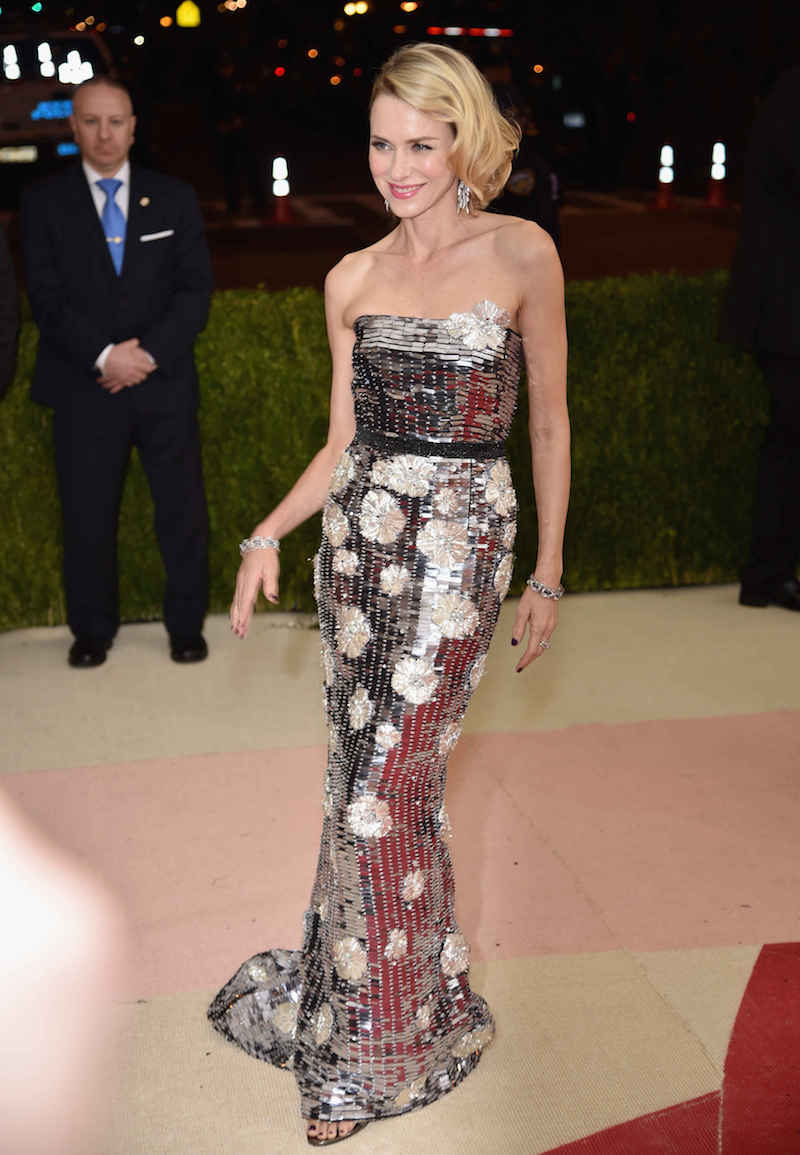 naomi watts-burberry-met gala