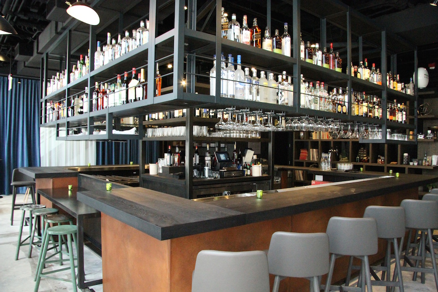 Steppenwolf-theatre_Front Bar 4_Photo by Joshua Aaron Weinstein.jpg