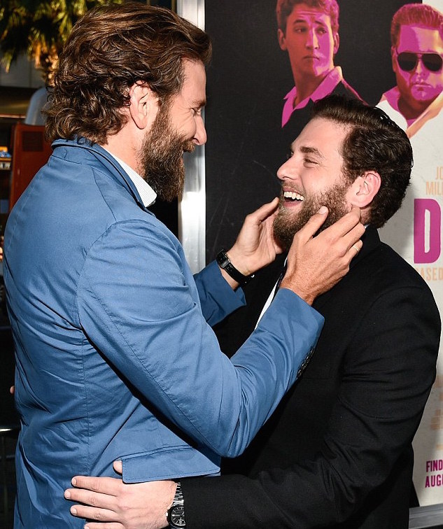 Bradley cooper-jonah-hill-bromance